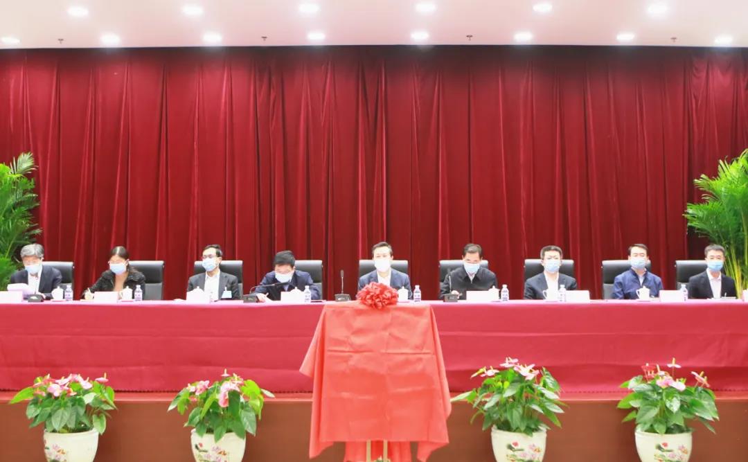 金隅,知識分子,聯誼