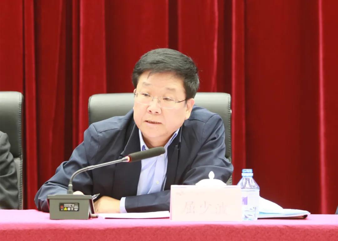 金隅,知識分子,聯誼